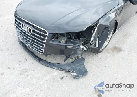 2015 Audi A8 L 4.0T из США, поврежденный, VIN WAU32AFD9FN009649